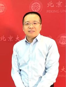 制片主任—颜炳伟